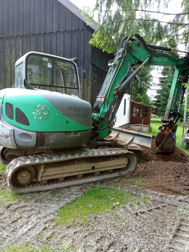 Pásový bagr Wacker Neuson / 8t