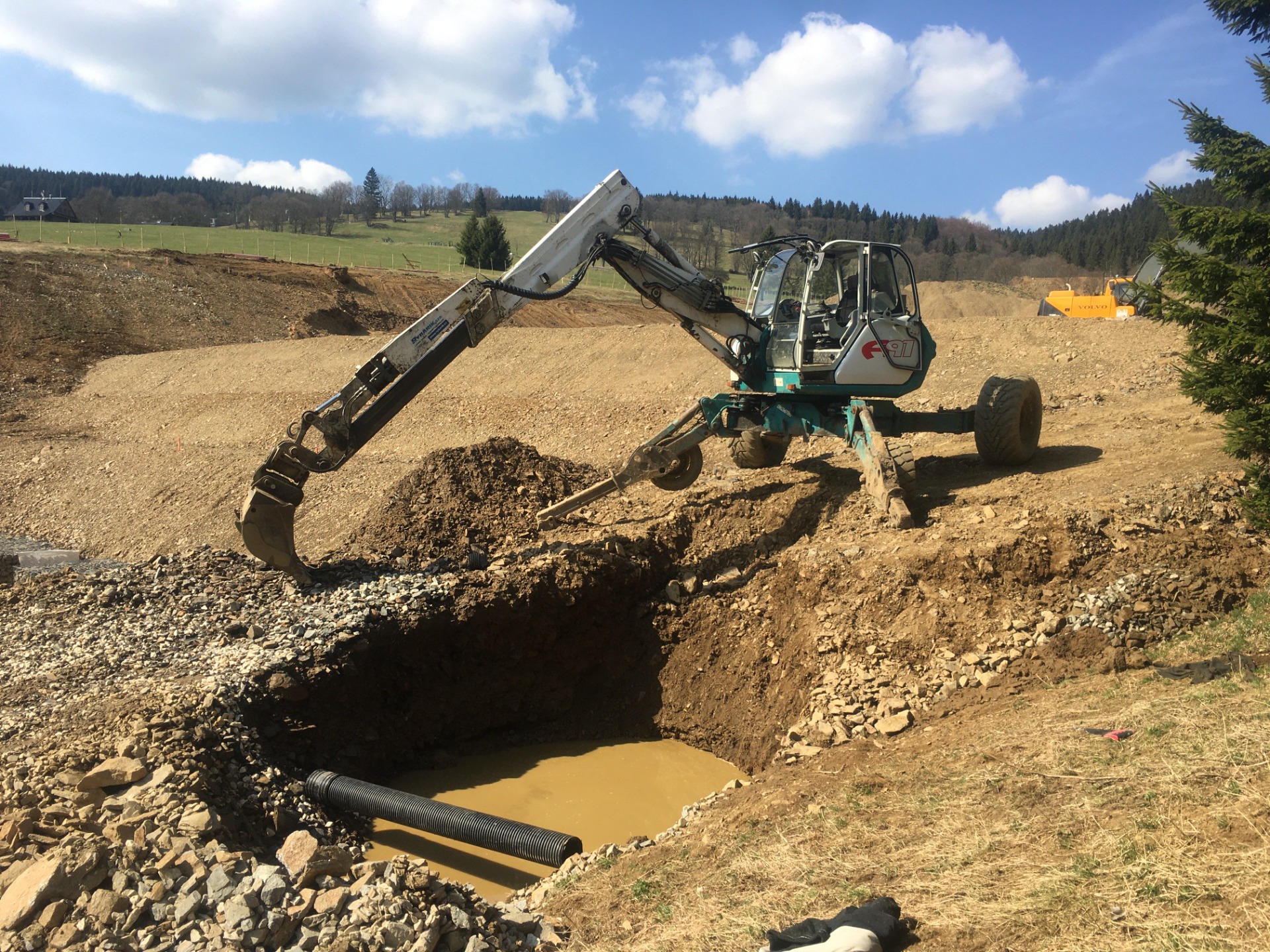 Kráčející bagr Menzi Muck A91